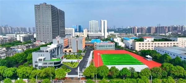 保定市芙蓉高级中学高考复读部学校简介
