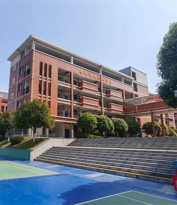 保定市金海高级中学